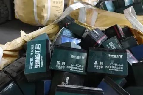 梁山马营上门回收叉车蓄电池√废旧电池回收网√